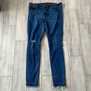 Women’s Express Ripped jeans